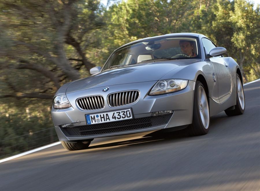  BMW Z4 Coupe 2006 года  (фото 17 из 49)